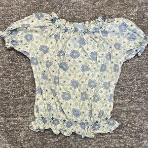 EUC Bella Bliss Floral smocked top size 8
